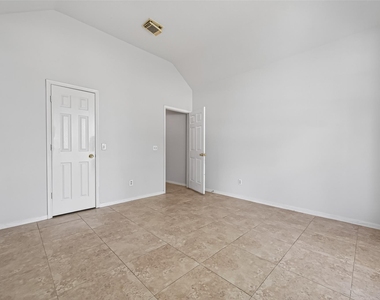 12727 Magnolia Leaf Street - Photo Thumbnail 11