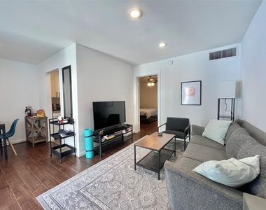 412 Pacific Street - Photo Thumbnail 1