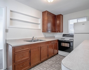 137 Lee Lane - Photo Thumbnail 5