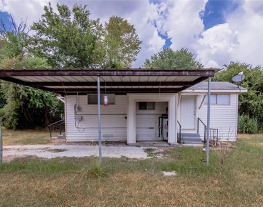 137 Lee Lane - Photo Thumbnail 13