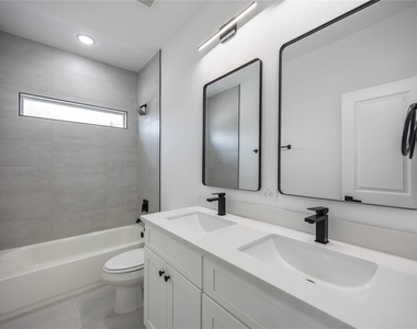 4804 Carmen Street - Photo Thumbnail 13
