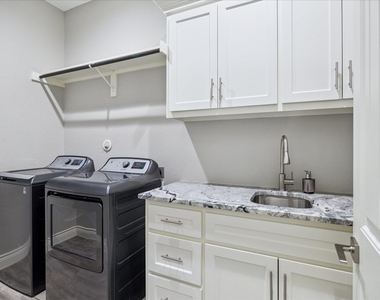 128 Road 6615 - Photo Thumbnail 27