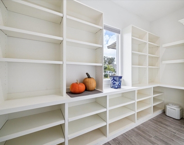 128 Road 6615 - Photo Thumbnail 15