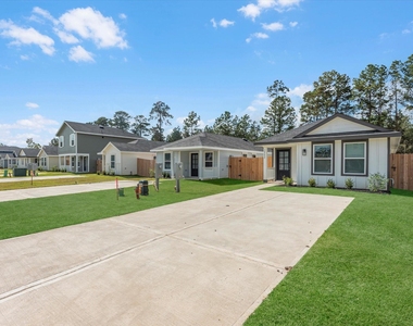 14659 New Village Drive - Photo Thumbnail 2