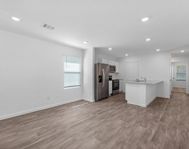 14659 New Village Drive - Photo Thumbnail 6
