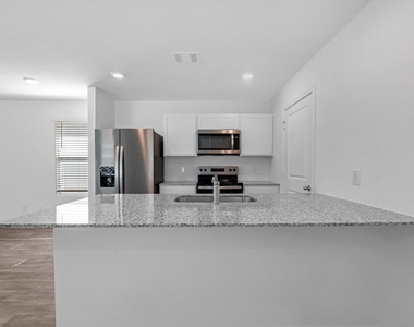 14659 New Village Drive - Photo Thumbnail 7