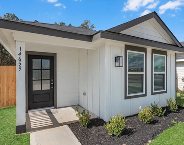 14659 New Village Drive - Photo Thumbnail 3