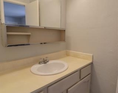 5725 Townhouse Lane - Photo Thumbnail 18