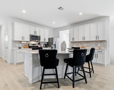 31714 Melkridge Drive - Photo Thumbnail 11