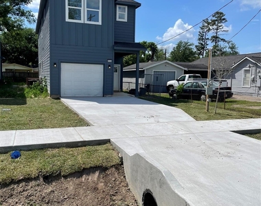 8127 Hoffman Street - Photo Thumbnail 1
