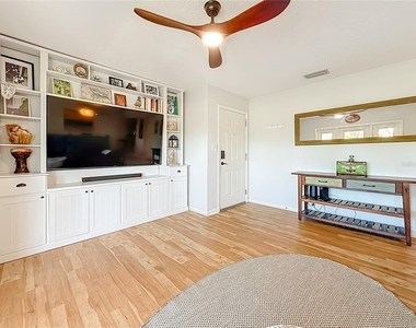 3893 Pompano Drive Se - Photo Thumbnail 1