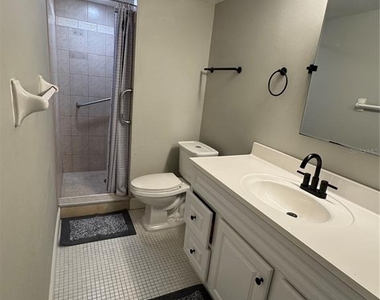 109 Pine Court - Photo Thumbnail 30
