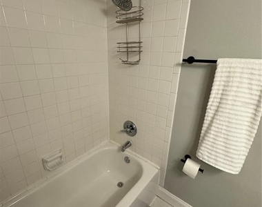 109 Pine Court - Photo Thumbnail 38