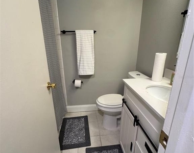 109 Pine Court - Photo Thumbnail 37