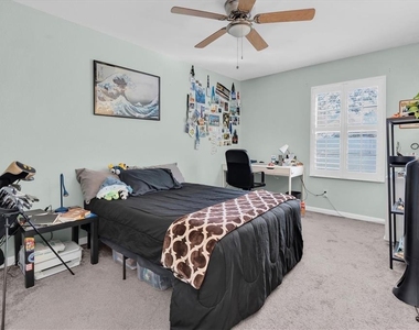5440 S Macdill Avenue - Photo Thumbnail 9