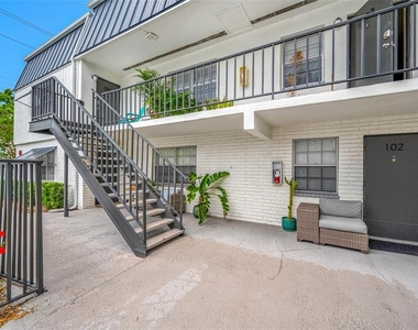 3606 S Macdill Avenue - Photo Thumbnail 1