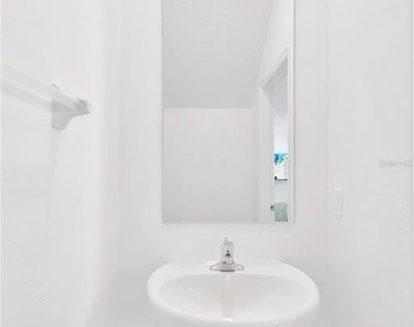 6032 Shiner Street - Photo Thumbnail 49