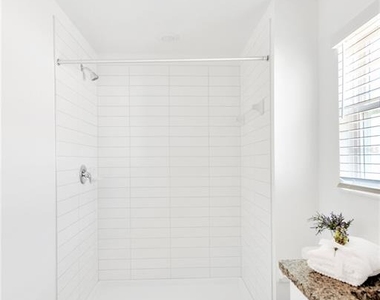 6032 Shiner Street - Photo Thumbnail 33