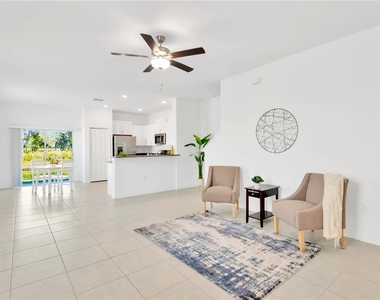 6032 Shiner Street - Photo Thumbnail 8