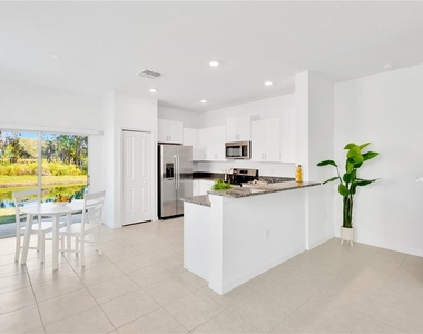 6032 Shiner Street - Photo Thumbnail 20