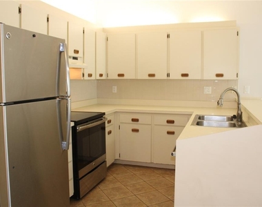3345 Crystal Court E - Photo Thumbnail 2