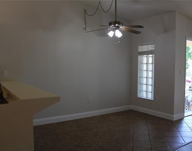 3345 Crystal Court E - Photo Thumbnail 3