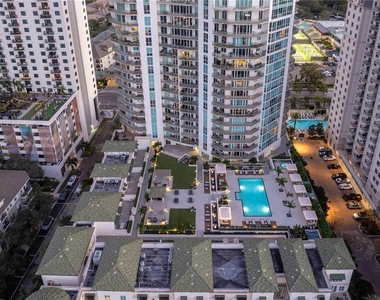 450 Knights Run Avenue - Photo Thumbnail 86