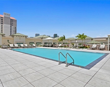 450 Knights Run Avenue - Photo Thumbnail 70