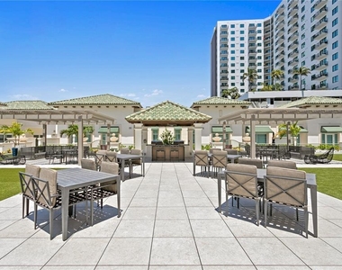 450 Knights Run Avenue - Photo Thumbnail 72