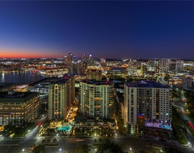 450 Knights Run Avenue - Photo Thumbnail 98