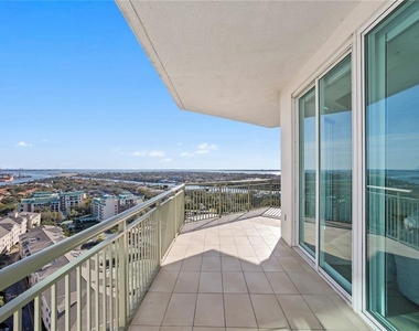450 Knights Run Avenue - Photo Thumbnail 41