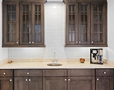 450 Knights Run Avenue - Photo Thumbnail 50
