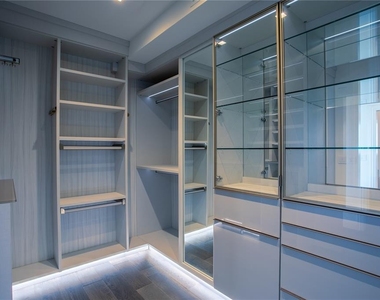 450 Knights Run Avenue - Photo Thumbnail 39