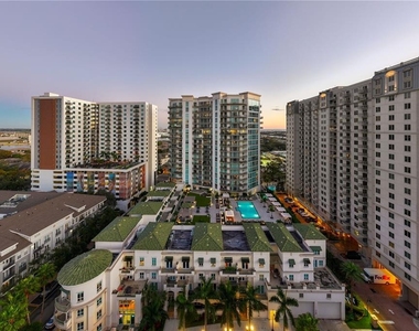 450 Knights Run Avenue - Photo Thumbnail 87