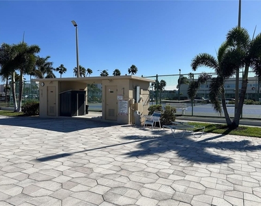 7625 Sun Island Drive S - Photo Thumbnail 52