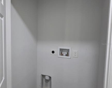 2825 Nicole Avenue - Photo Thumbnail 8