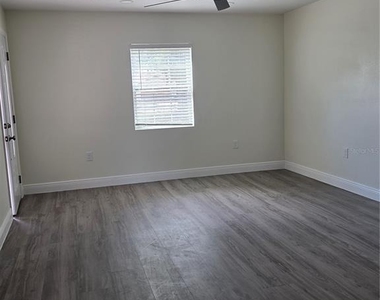 2825 Nicole Avenue - Photo Thumbnail 10
