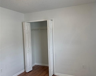 405 Francisco Way - Photo Thumbnail 17