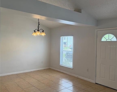 405 Francisco Way - Photo Thumbnail 7