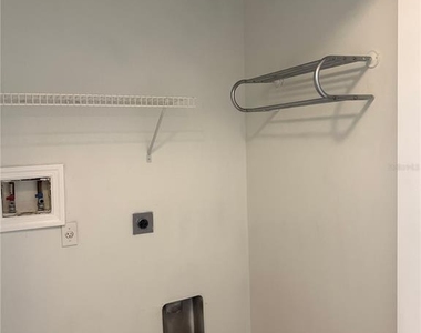 405 Francisco Way - Photo Thumbnail 19