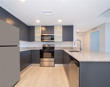 5587 Millenia Park Blvd - Photo Thumbnail 5