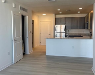 5592 Ne Pga Boulevard - Photo Thumbnail 10