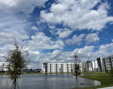 5592 Ne Pga Boulevard - Photo Thumbnail 16