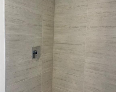 5592 Ne Pga Boulevard - Photo Thumbnail 12
