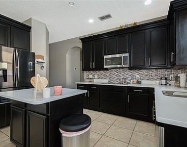2631 Eagle Meadow Lane - Photo Thumbnail 4