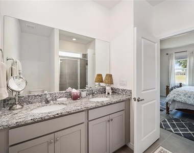 5430 Nw 46th Lane - Photo Thumbnail 28