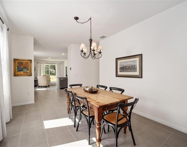 5430 Nw 46th Lane - Photo Thumbnail 12