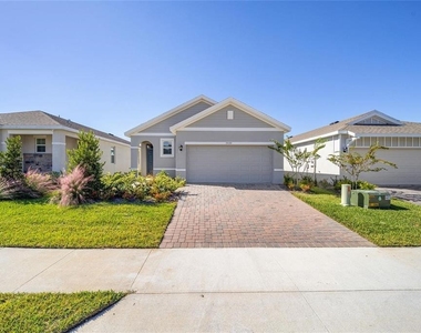 5430 Nw 46th Lane - Photo Thumbnail 1