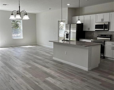 5312 Sw 162nd Place Road - Photo Thumbnail 2
