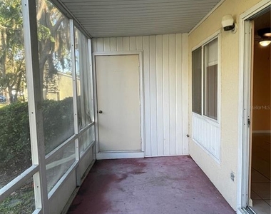 549 Fairways Drive - Photo Thumbnail 11